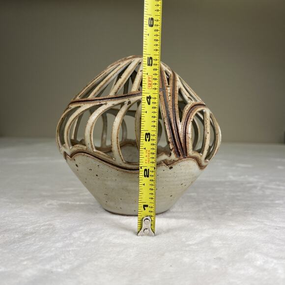 Kris Pixton 6” Studio Art Pottery Luminary Abstract Carved NY Votive Charity - Picture 6 of 13